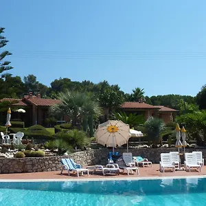 Aparthotel Cala Dei Peducelli